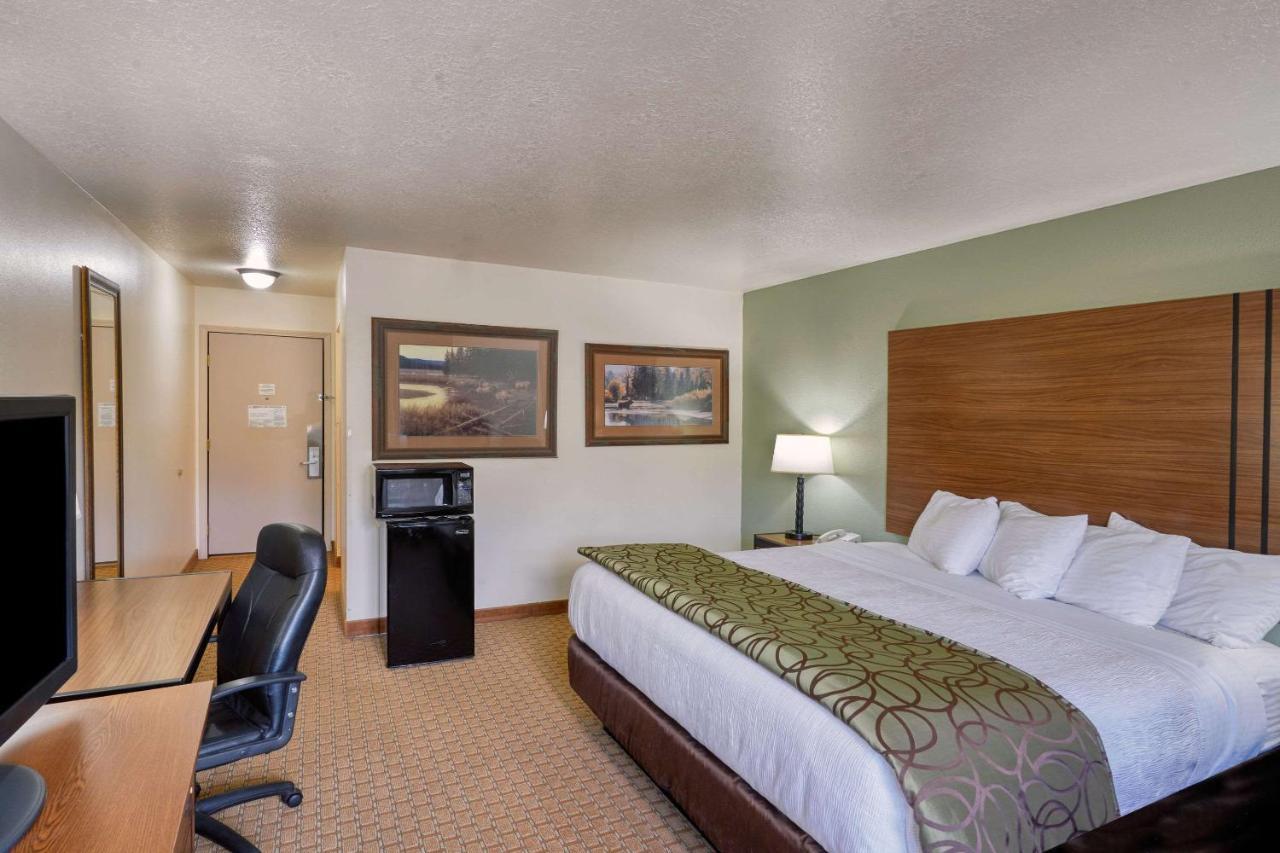 The Ridgeline Hotel At Yellowstone, Ascend Hotel Collection Gardiner Kültér fotó