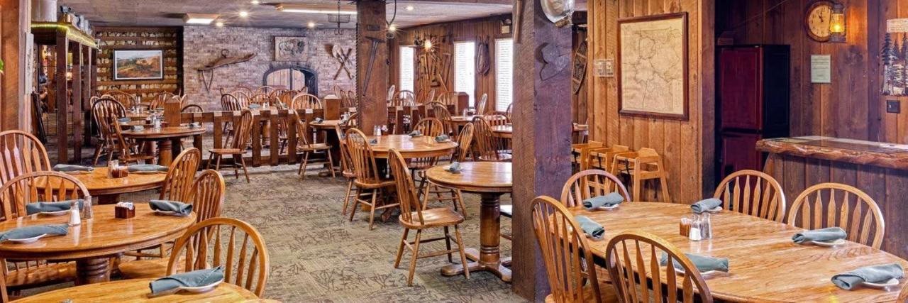 The Ridgeline Hotel At Yellowstone, Ascend Hotel Collection Gardiner Kültér fotó