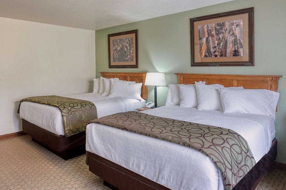 The Ridgeline Hotel At Yellowstone, Ascend Hotel Collection Gardiner Kültér fotó