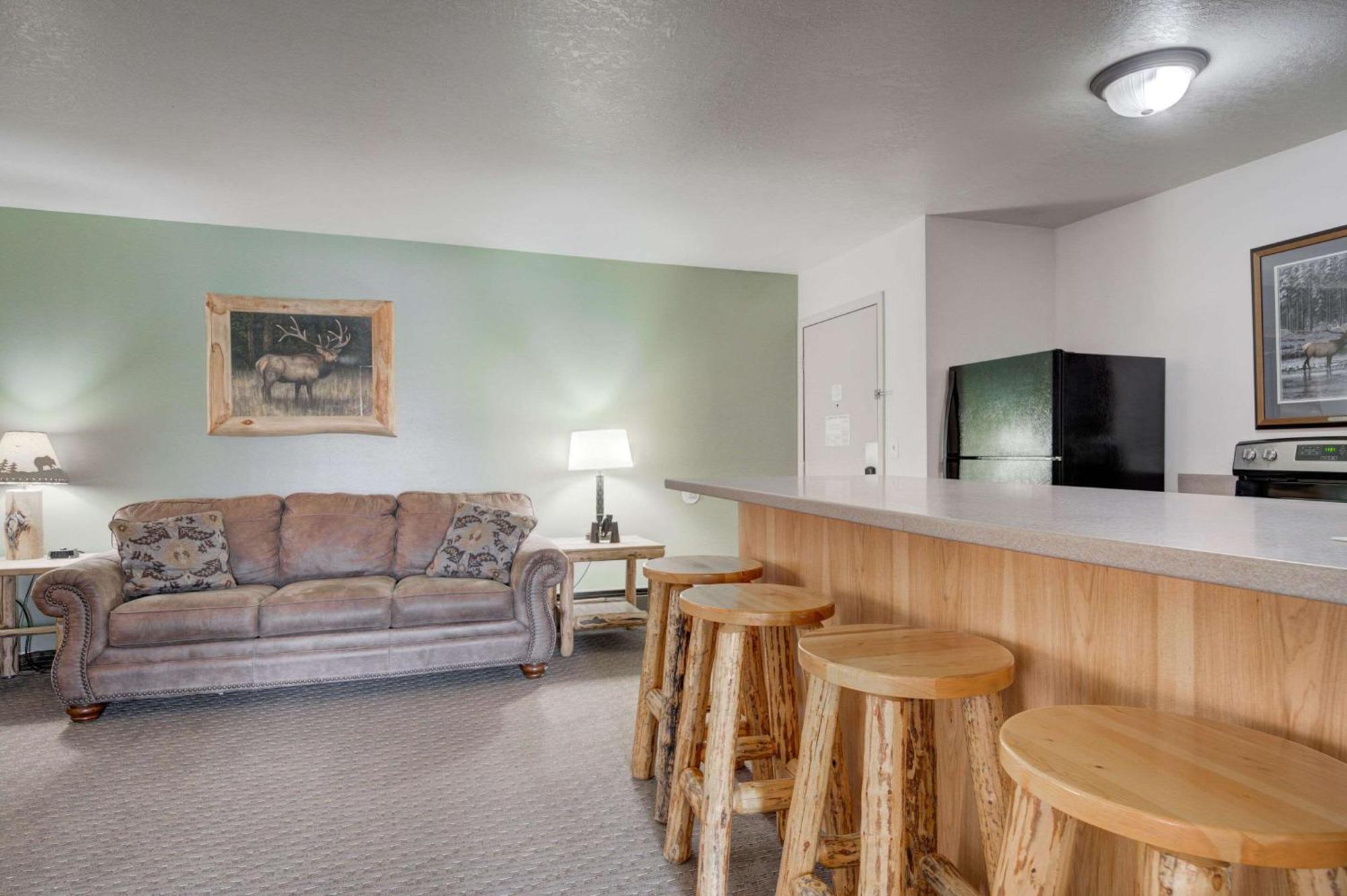 The Ridgeline Hotel At Yellowstone, Ascend Hotel Collection Gardiner Kültér fotó