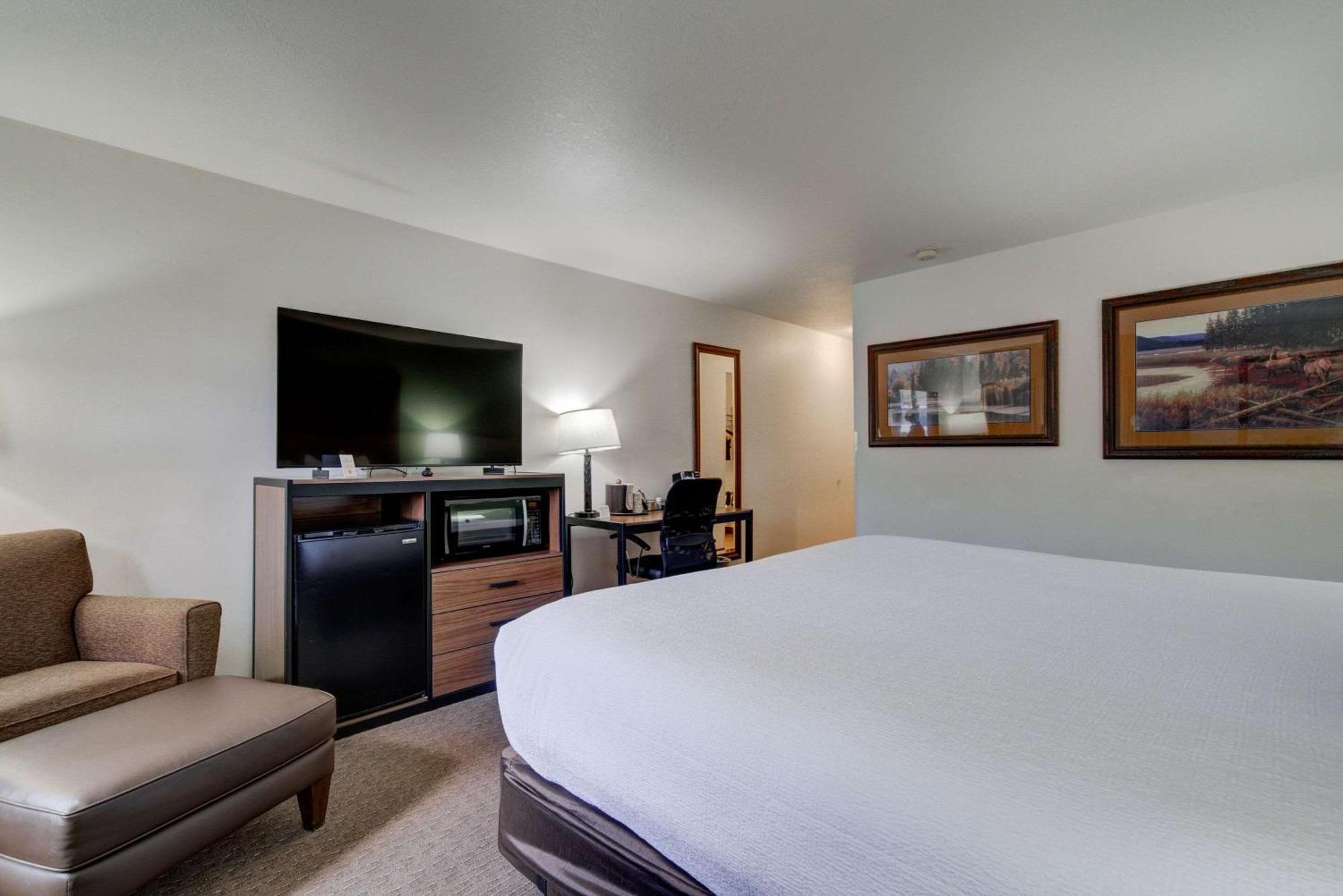 The Ridgeline Hotel At Yellowstone, Ascend Hotel Collection Gardiner Kültér fotó