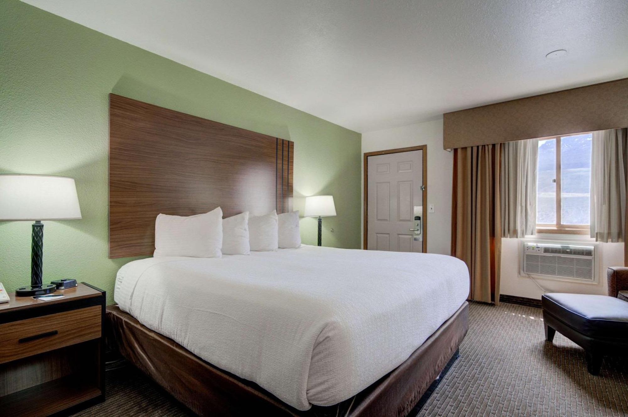 The Ridgeline Hotel At Yellowstone, Ascend Hotel Collection Gardiner Kültér fotó